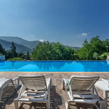 Rinascimento Depandance Kır Evi